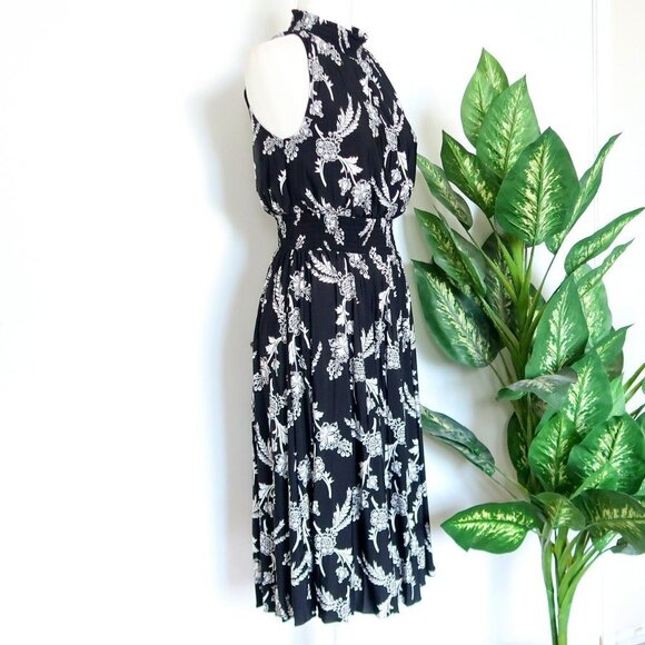 Ann Taylor Black & White Floral Jersey Sleeveless Fit & Flare Midi Dress XXSP - Picture 3 of 8